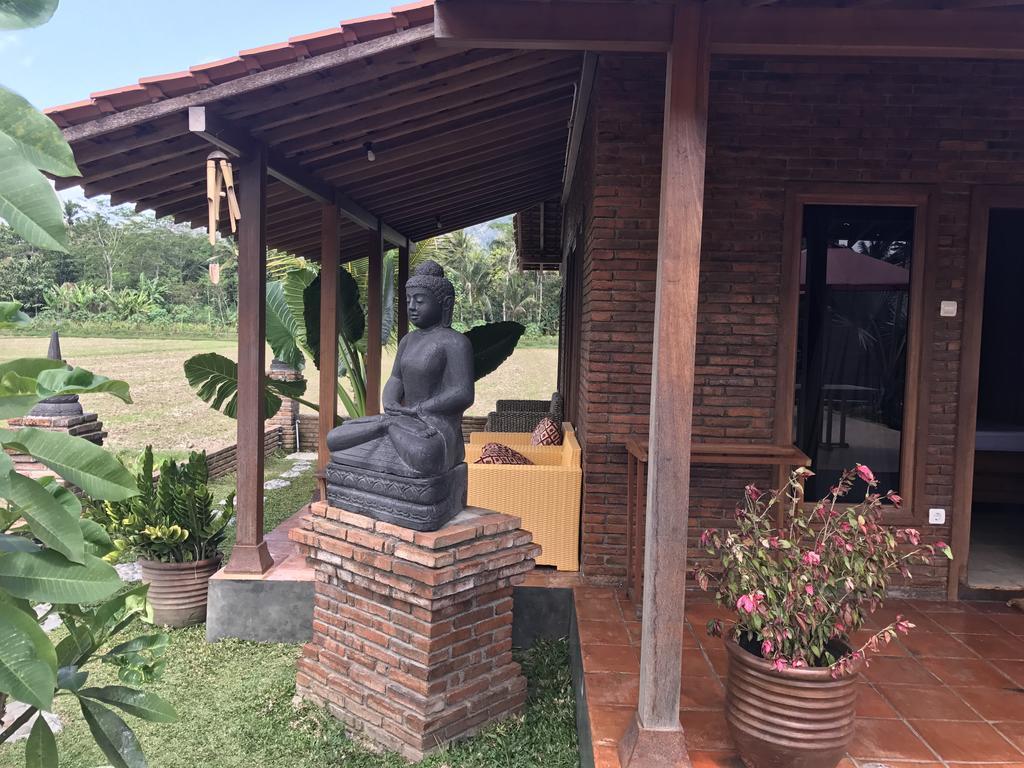 Rumah Dharma ماجلانج المظهر الخارجي الصورة